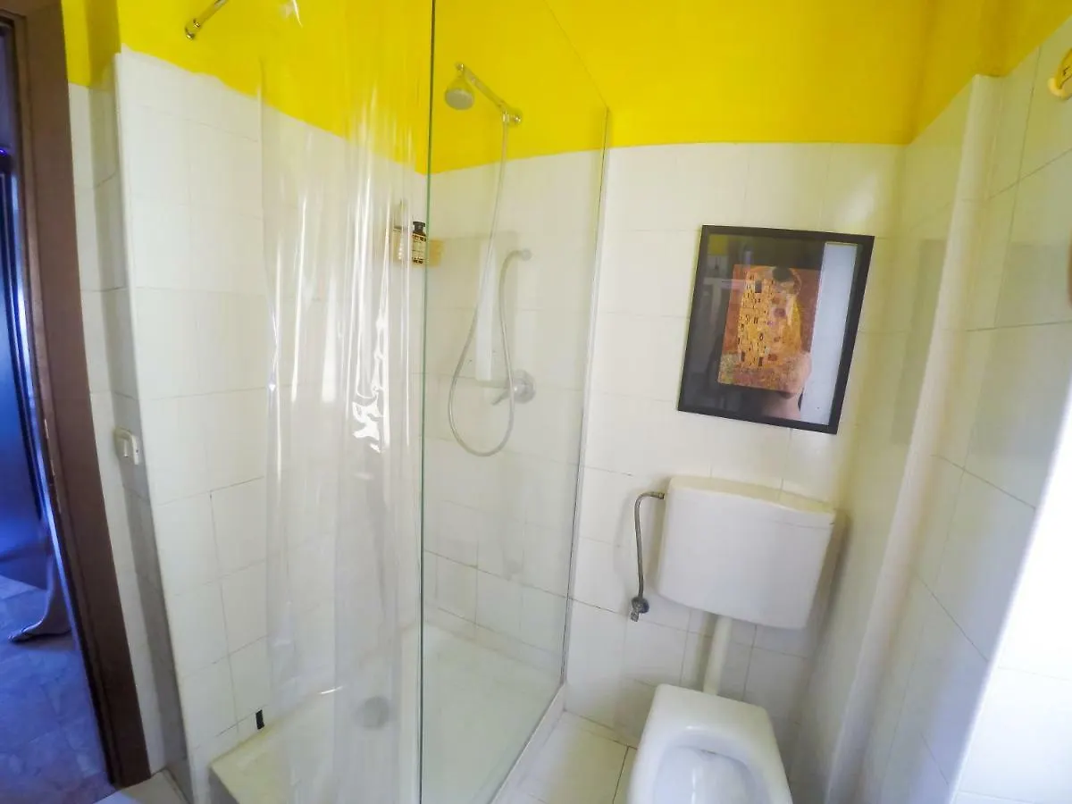 Camere Bellissime In Appartamento Рим 0*,