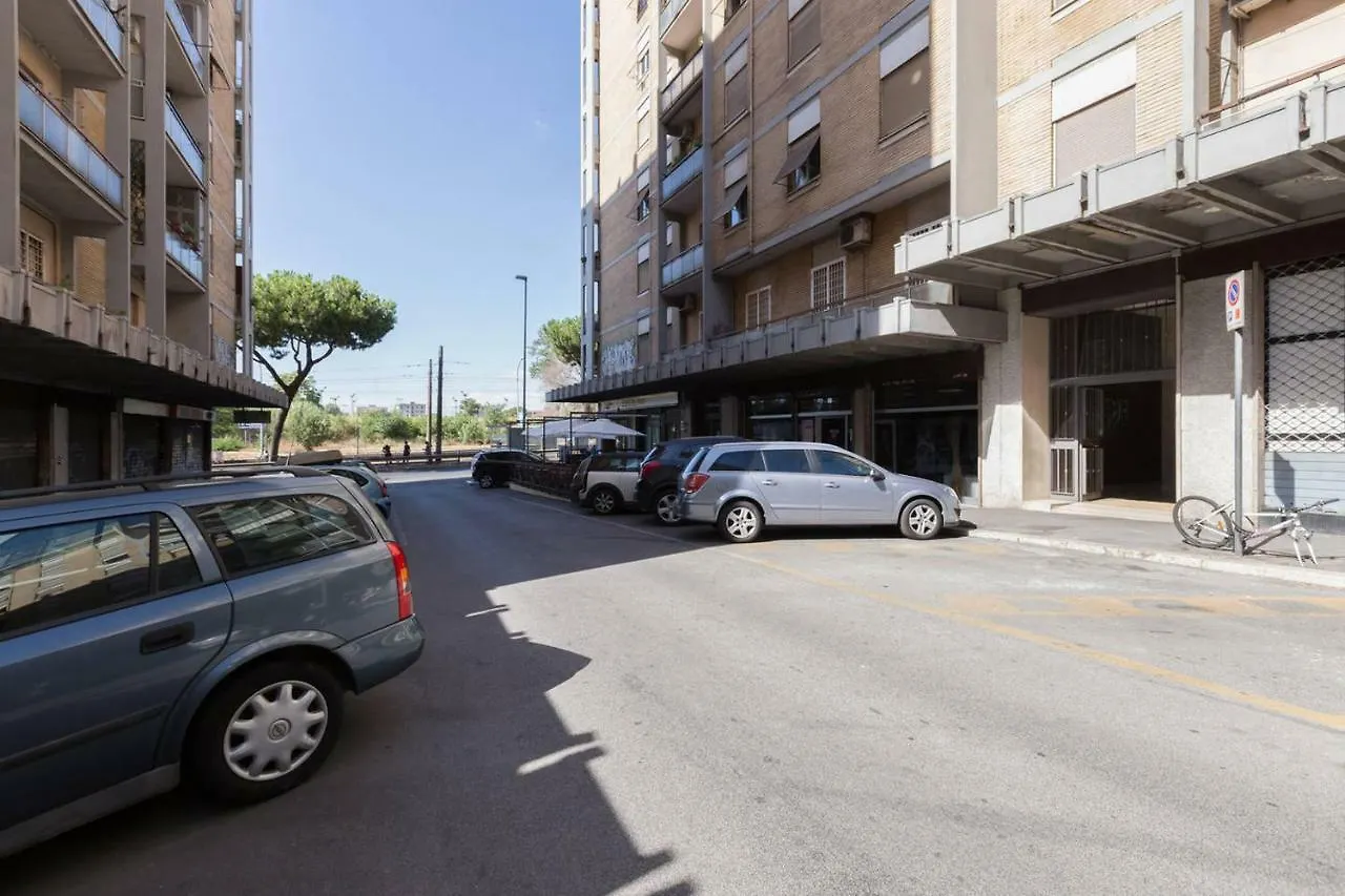 Camere Bellissime In Appartamento Rome Italy